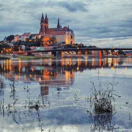 Zu Den Blauen Schwertern Appartement Meißen Buitenkant foto